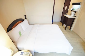 Kindness Hotel Weiwuying Sandou 42/49