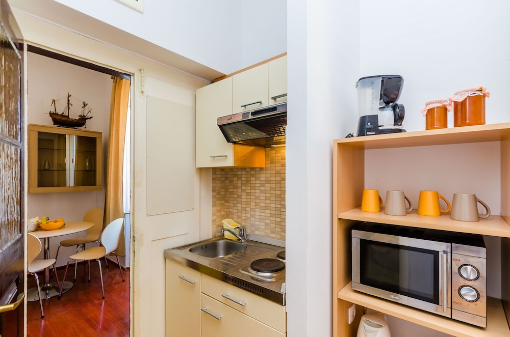 ORKA APARTMENTS 26/75