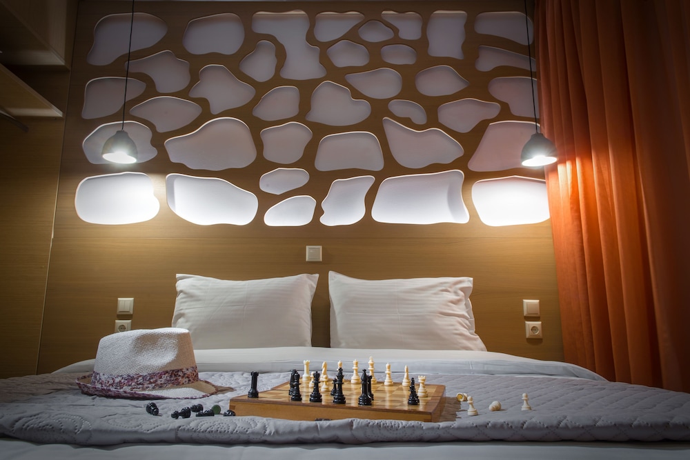 Oasis Beach Hotel - Adult Only 18/50