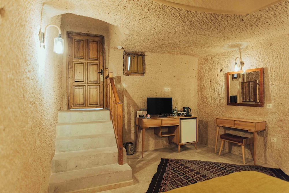 Juno Cappadocia 32/50