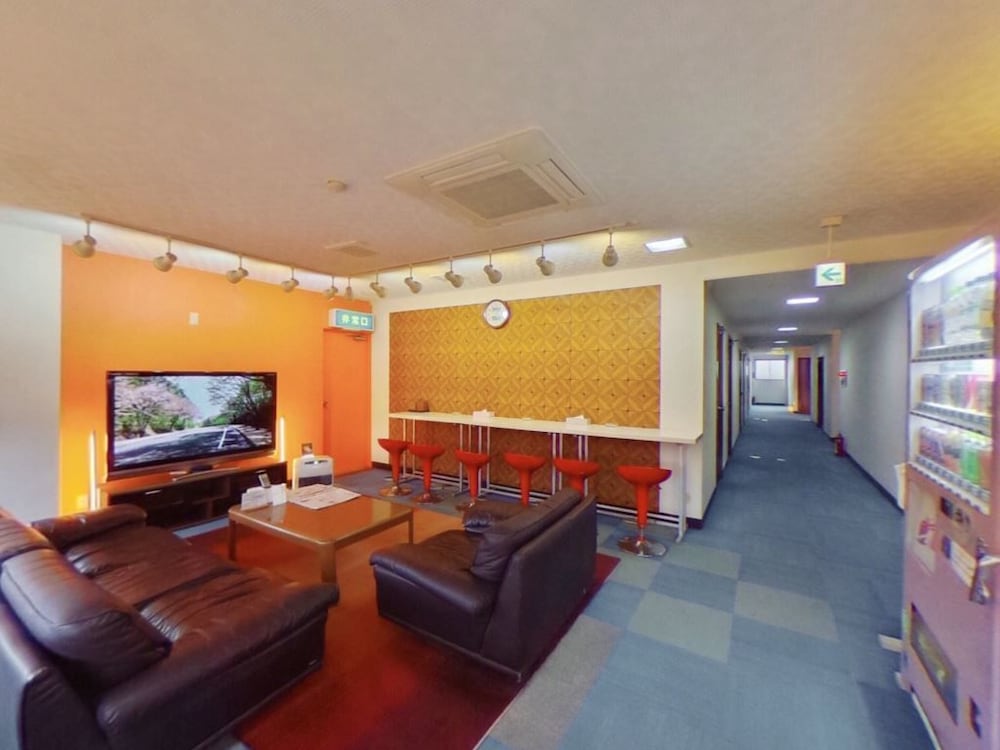 Shirakawa Business Hotel 47/57