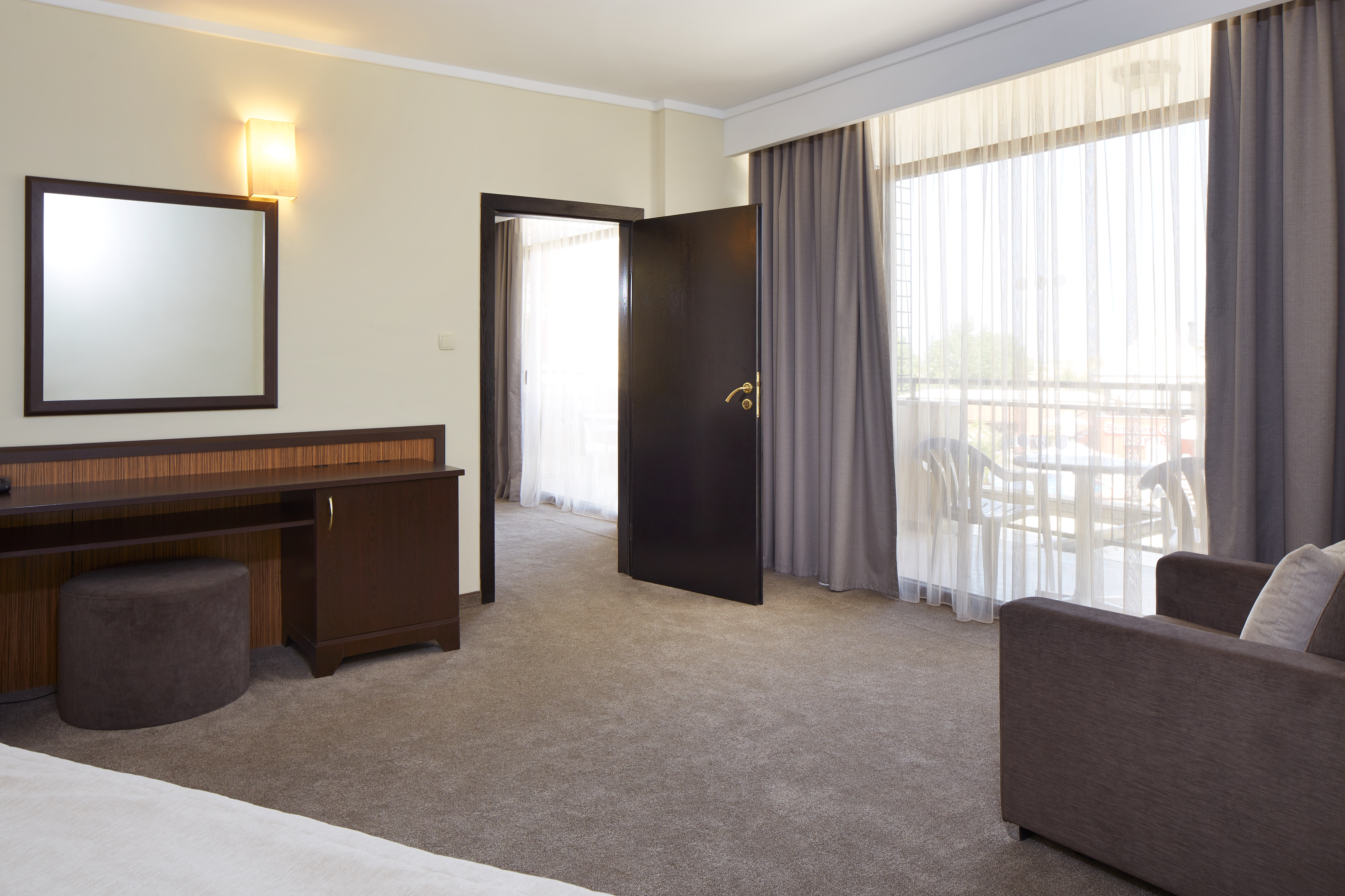 Hotel Nobel Ultra All Inclusive - FREE Beach Access 69/87