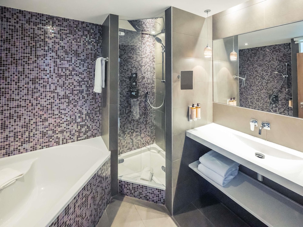 Mercure Troyes Centre 56/57