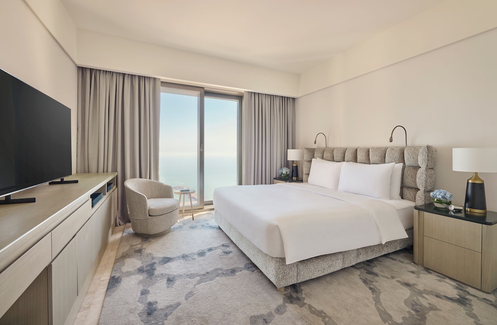Grand Hyatt Kuwait Residences 12/44