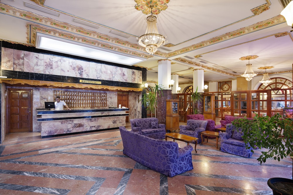 Rose Garden Premium Hotel 6/49