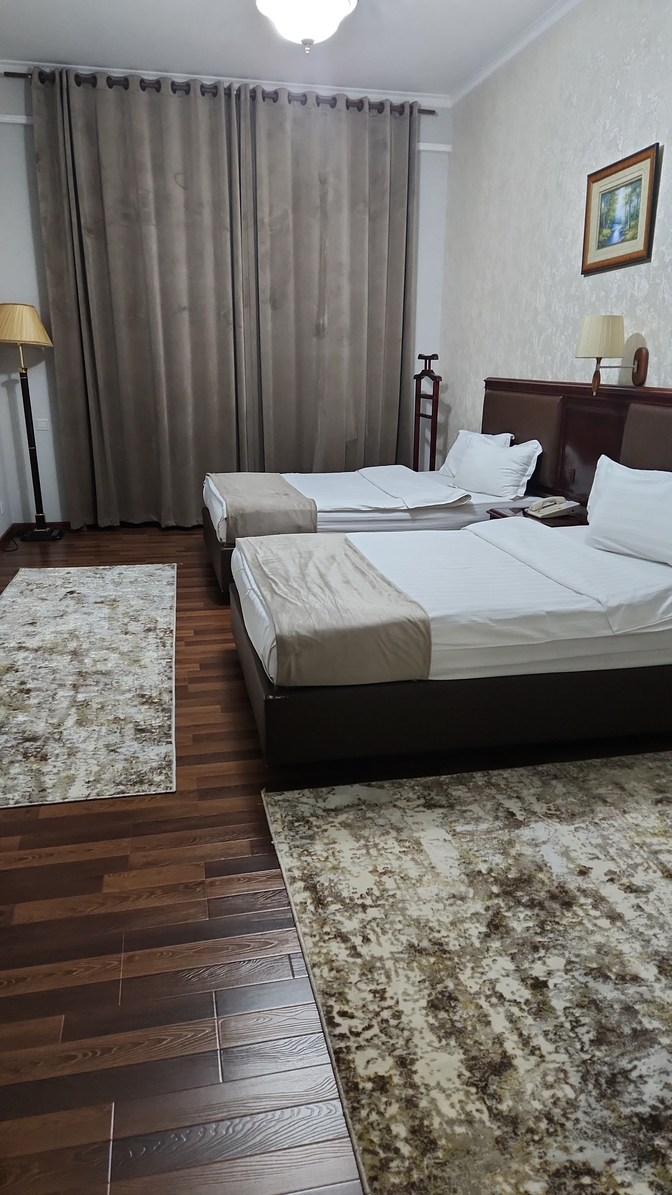 ASIA GRAND HOTEL 12/34