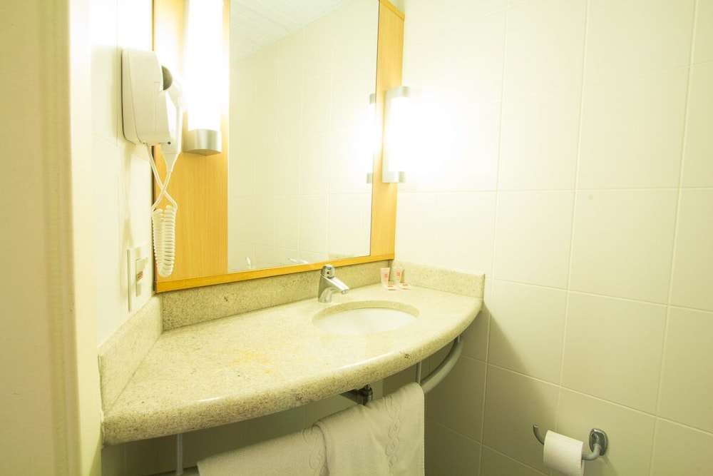 Ibis Presidente Prudente 49/50