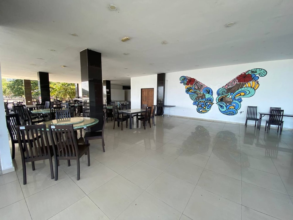Hotel & Chalet Sportfishing Pnk Teluk Bahang 44/54