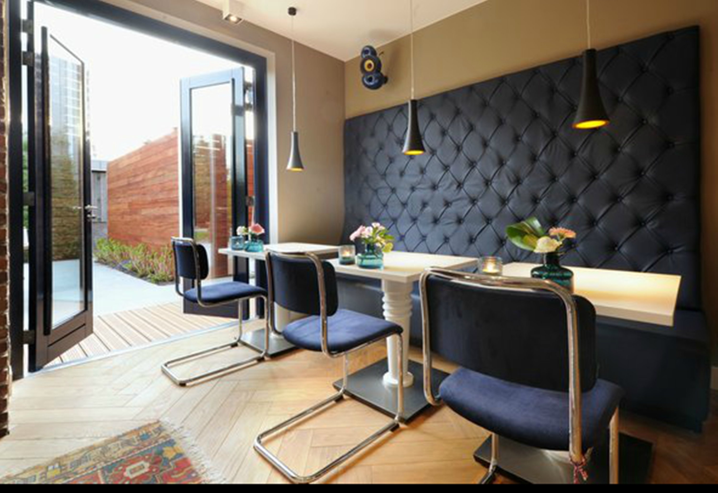 Blue Mansion Hotel 43/55