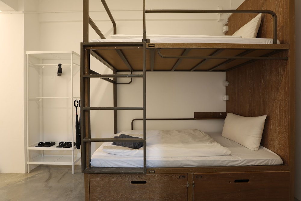 Loft Series 22/22
