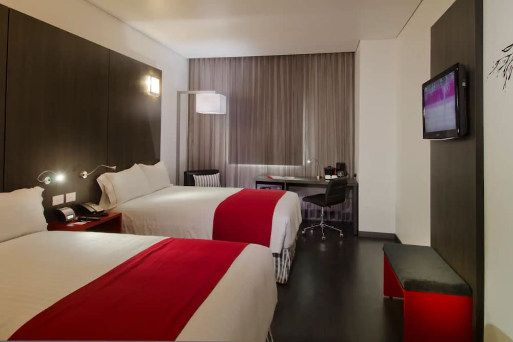 Ramada Encore by Wyndham Guadalajara Sur 11/60