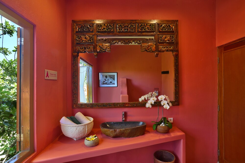 PinkCoco Uluwatu - Constant Surprises & for Cool Adults Only 8/50
