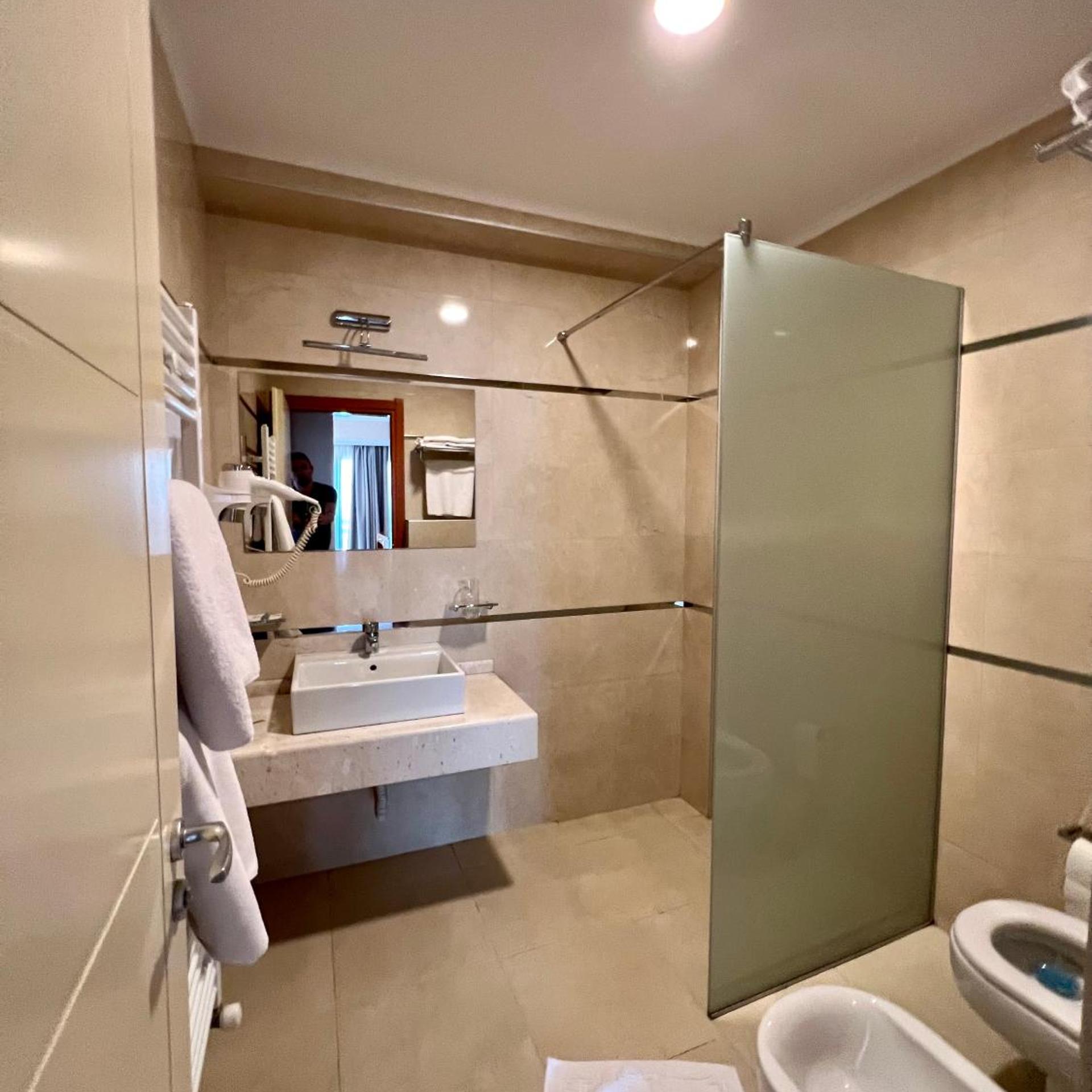 Hotel Millennium Pogradec 70/70