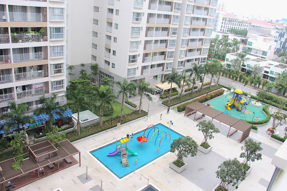 Scenic Valley Suite 4/50