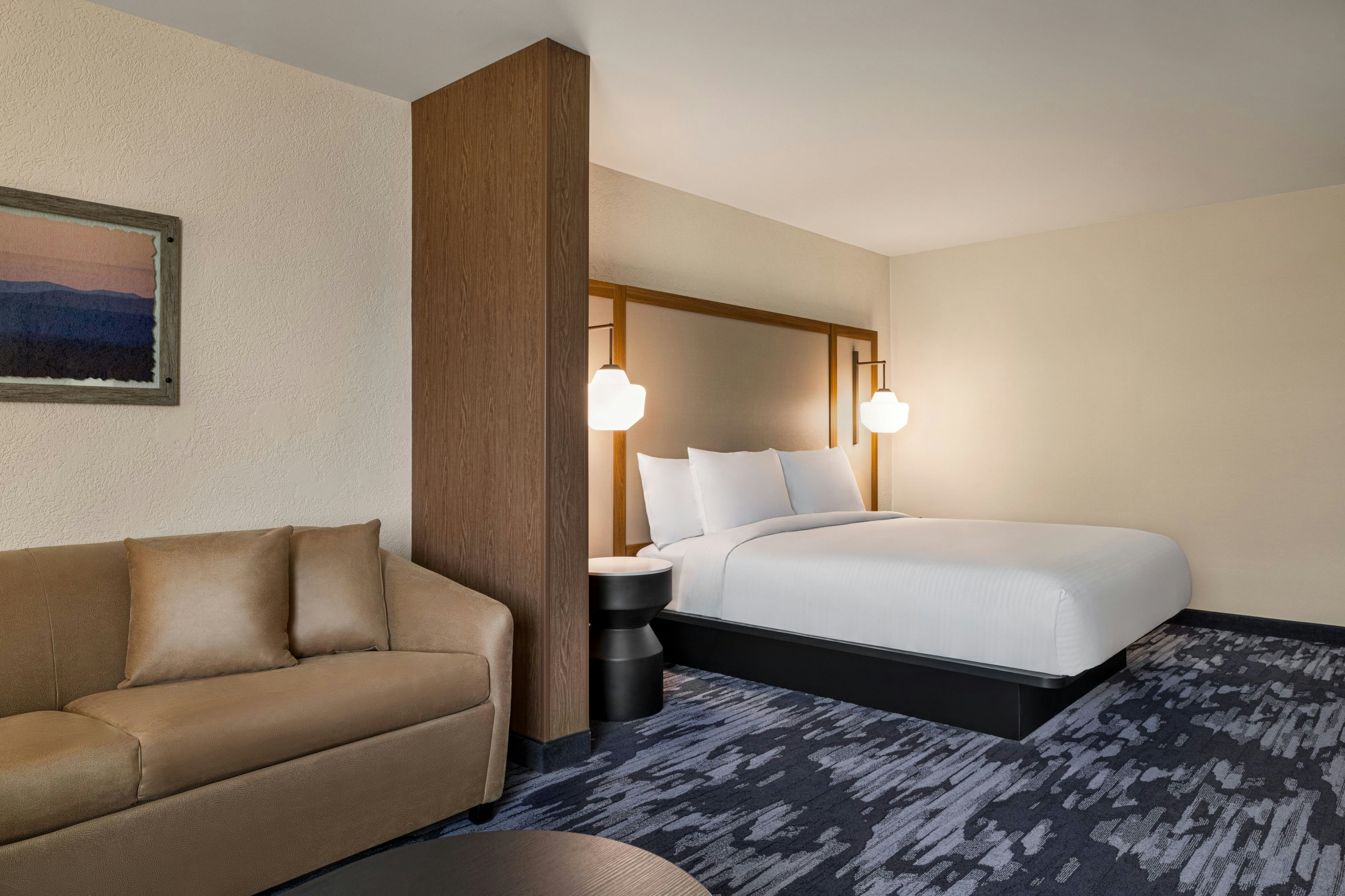 Hotel Monona 6/11