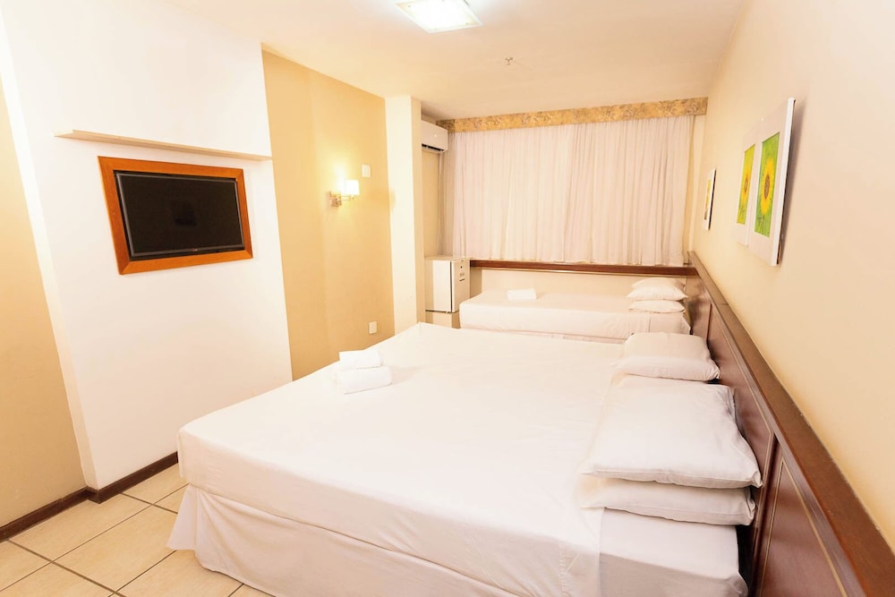APARTMENT, 1 DOUBLE AND 1 SINGLE BED