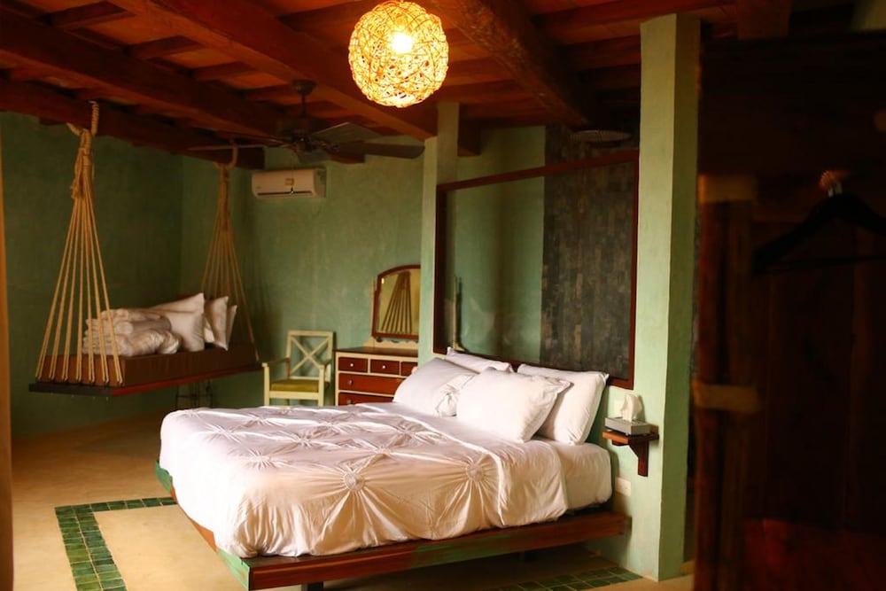 SPIRIT HOLBOX 46/76