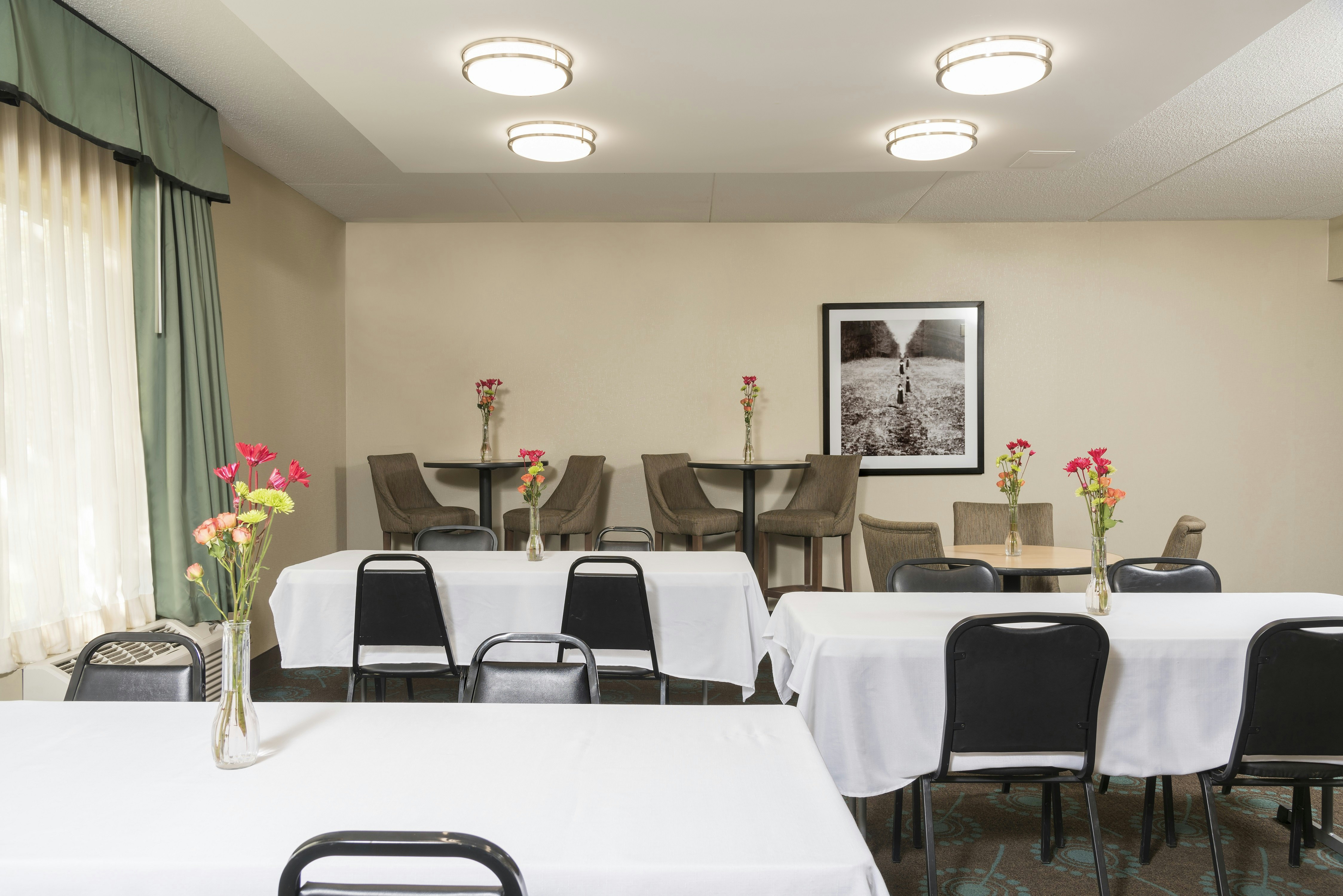 Hampton Inn Bloomington 56/62