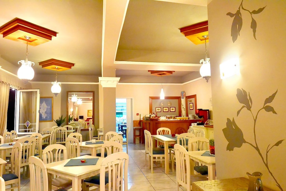 Hotel Ioni 42/50