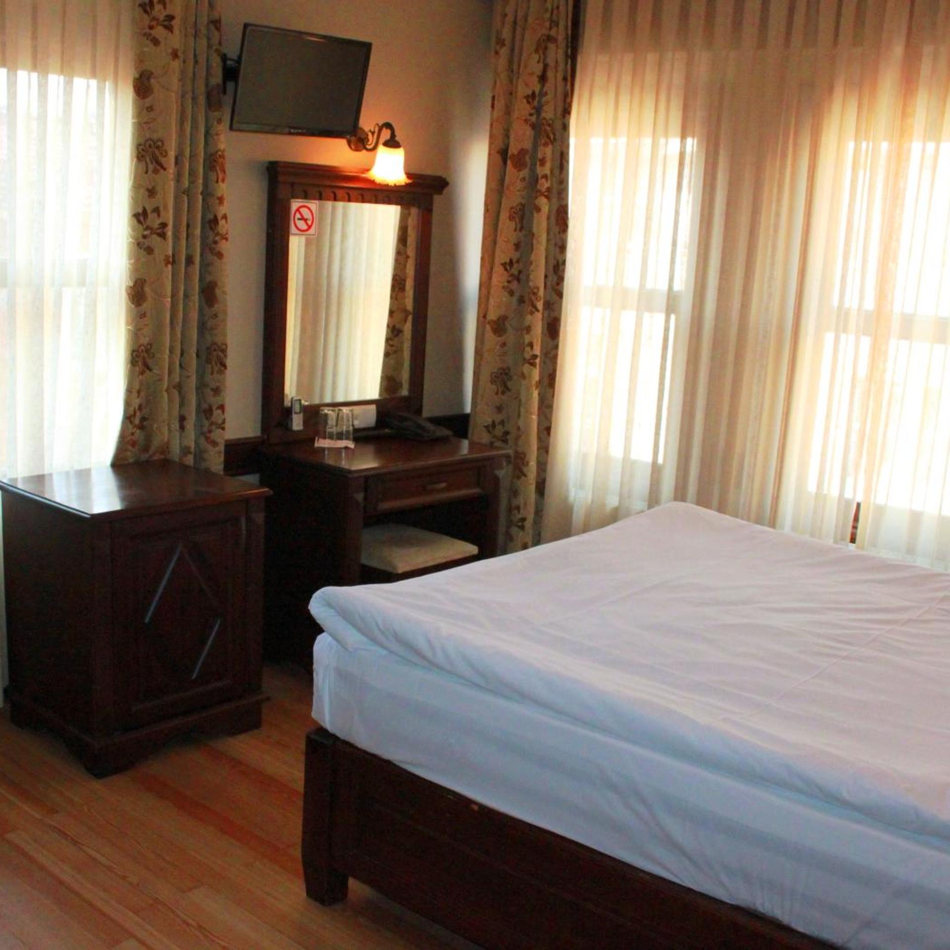 Standard, Double Bed