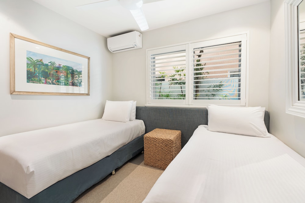 Exclusive, Apartment, King and Twin Beds, Queen Bed