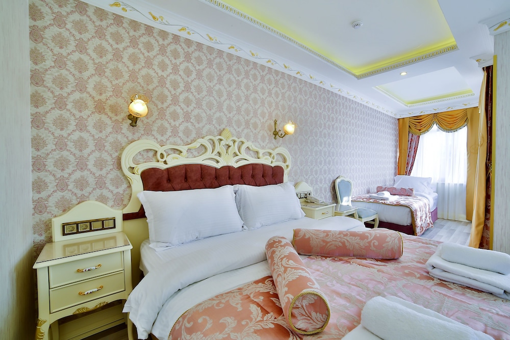Nayla Palace 18/51