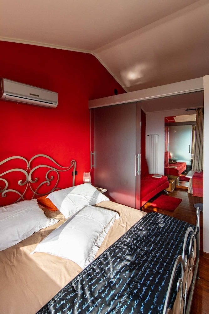 Il Mirto Bed And Breakfast 5/45