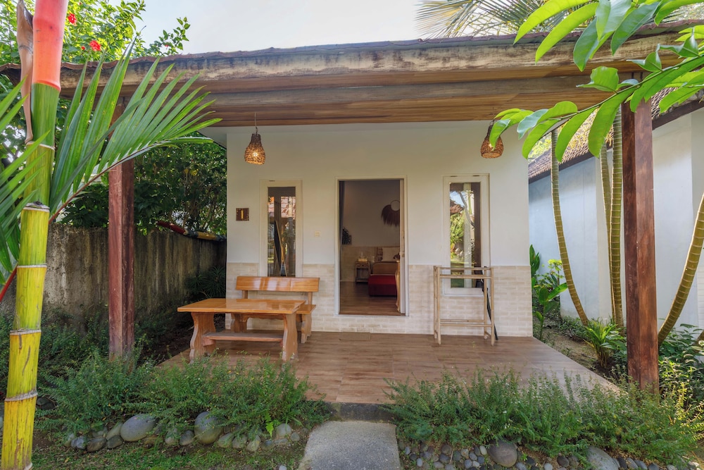 Agung Wiwin Homestay by ZUZU 4/63