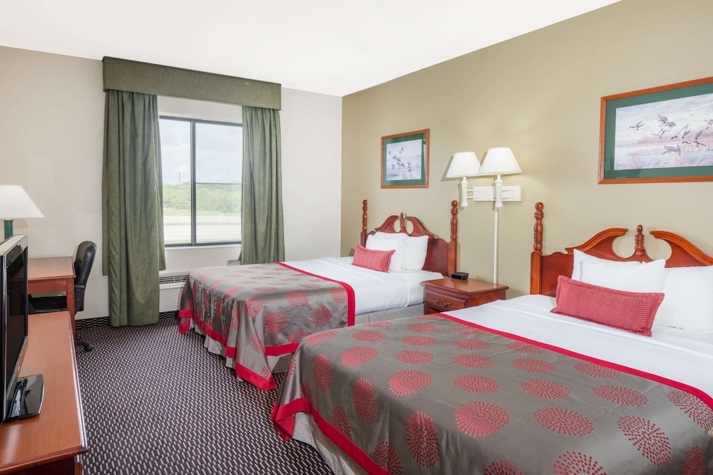 Ramada By Wyndham Columbia 25/51