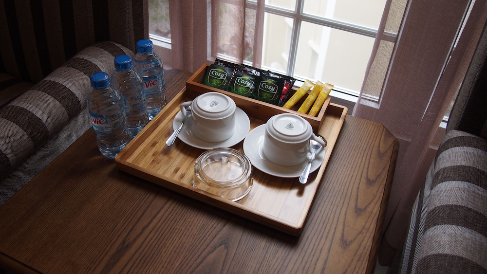 Hoang Lan Hotel 35/50