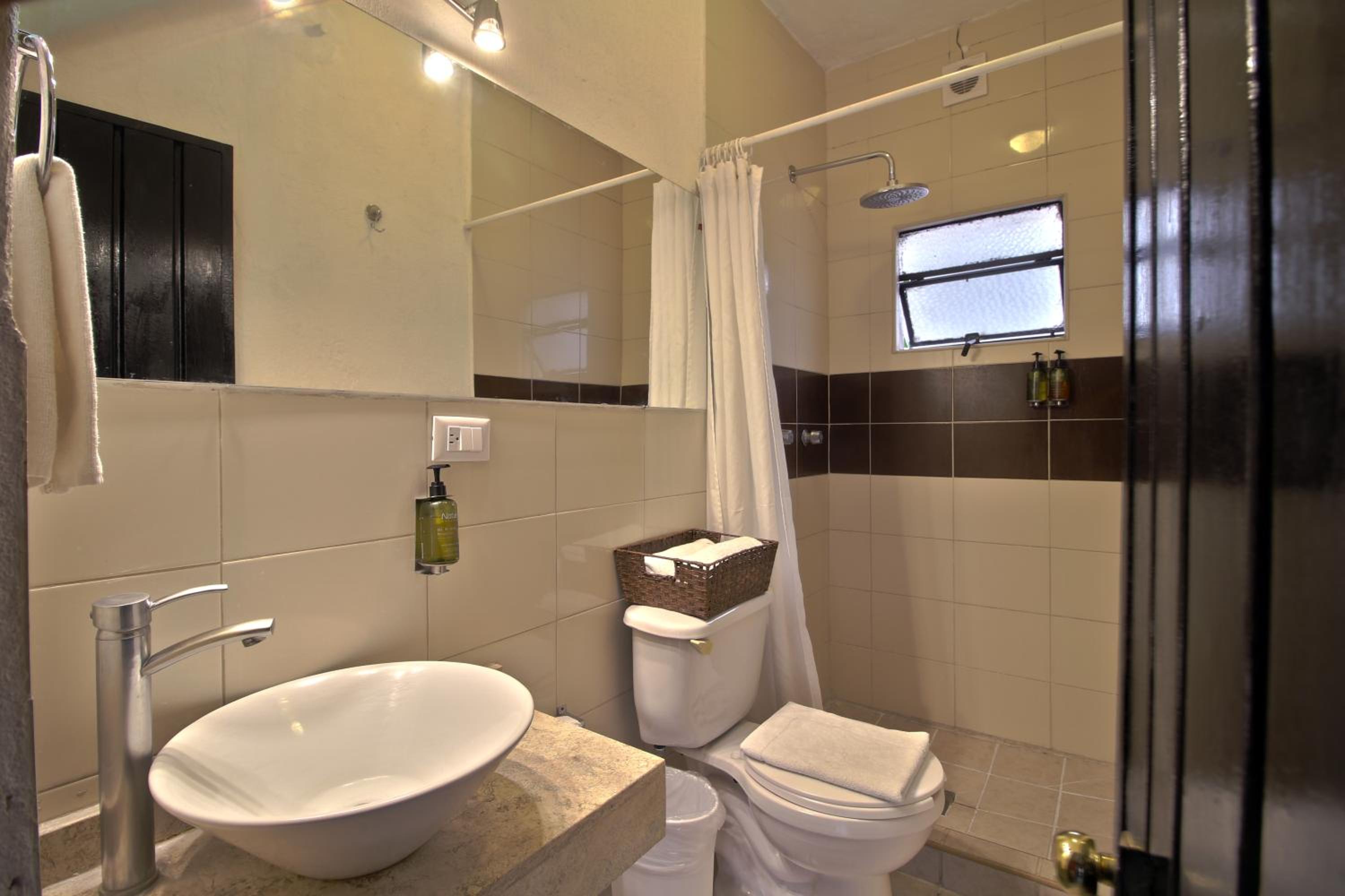 Hostal Punto 79 49/50