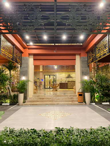 KEMALA BEACH RESORT HOTEL BALIKPAPAN 1/11