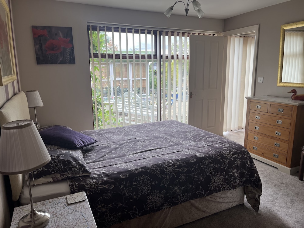 Orchard Side Bed And Breakfast 11/50