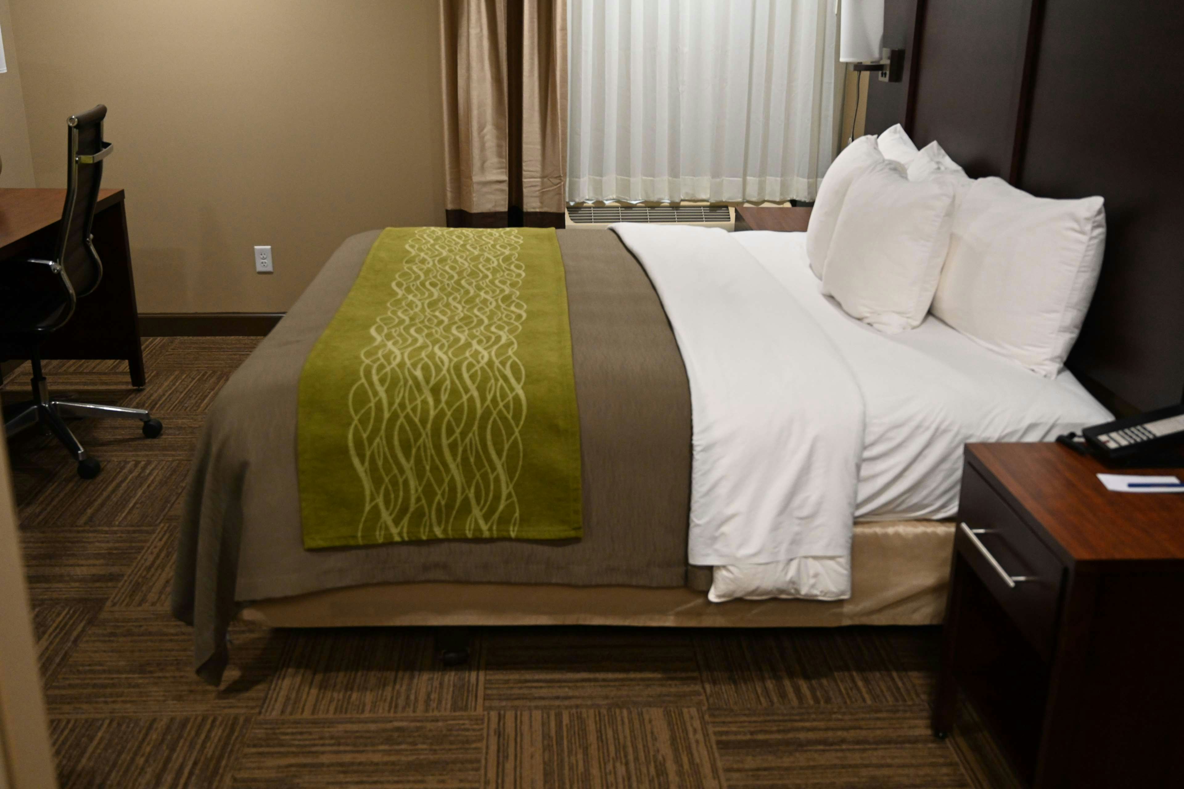 Giles Hotel Inn & Suites 14/31