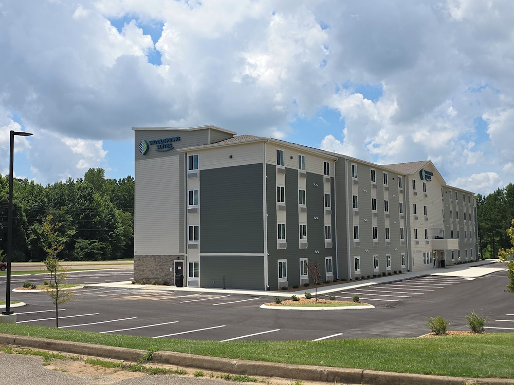WoodSpring Suites Jackson Hub City 50/63