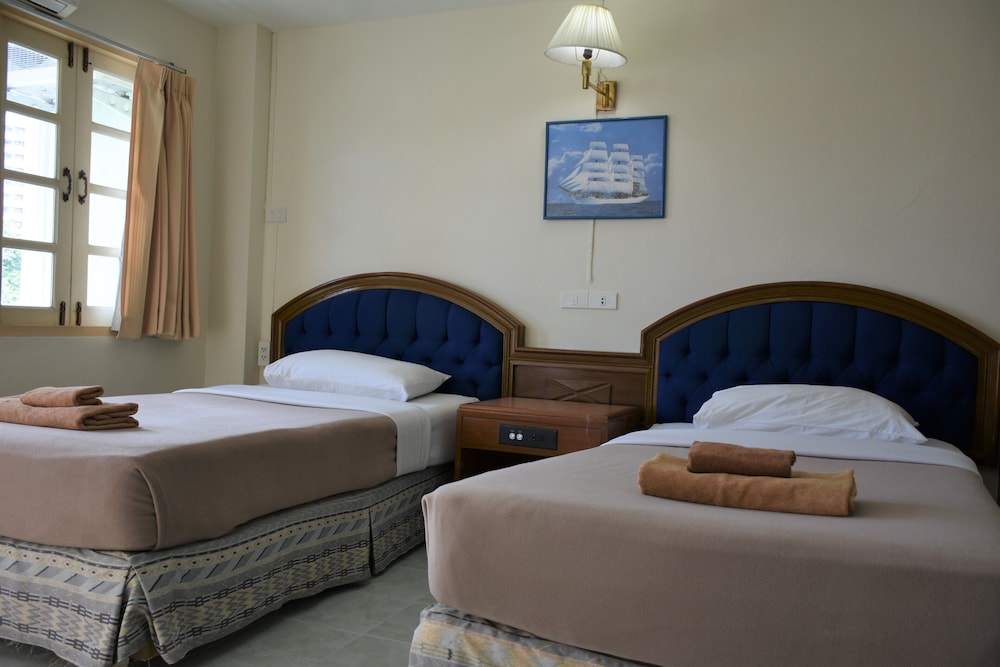 STANDARD, DOUBLE OR TWIN BED