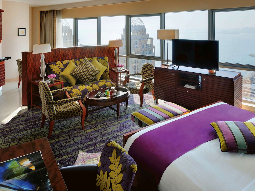 Qabila Westbay Hotel by Marriott 61/65