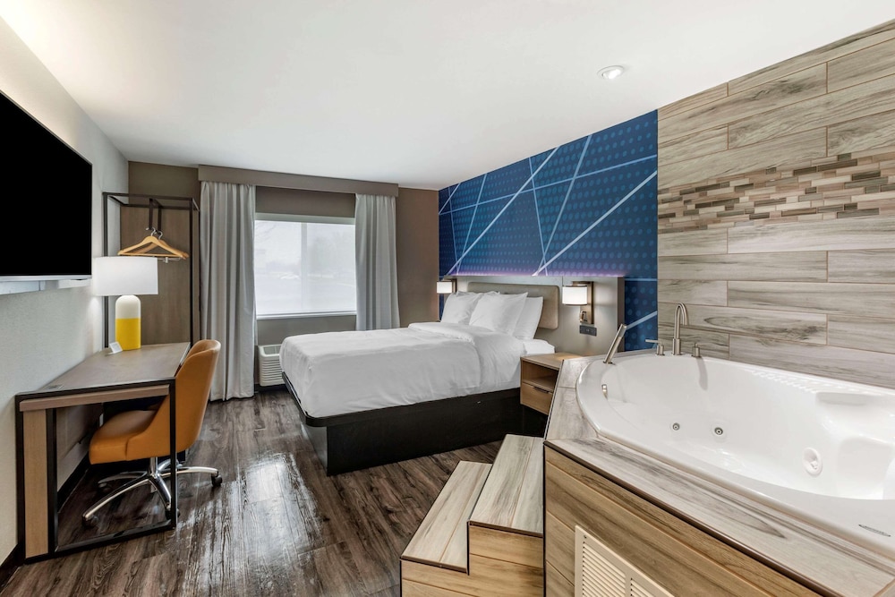 Comfort Inn Racine - Mount Pleasant 12/46