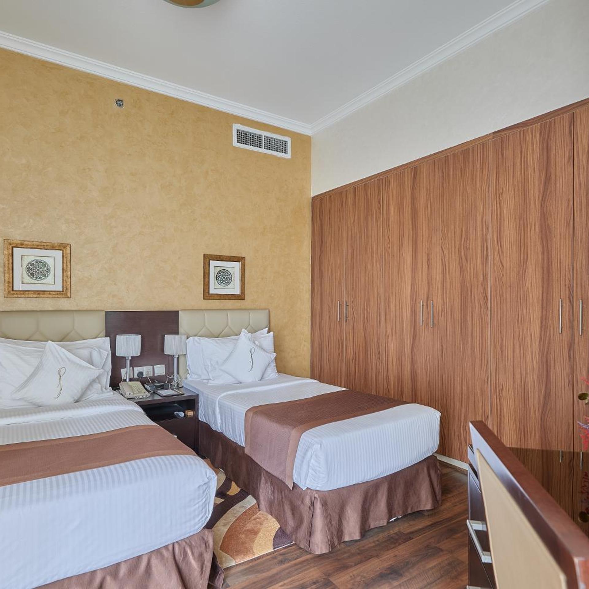 شقة بريميير بـ4 غرف نوم، City Premiere Marina Hotel Apartments 3/6