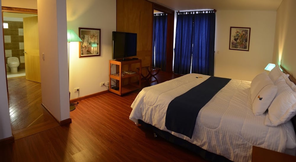 Hotel Casa de los Fundadores 8/31