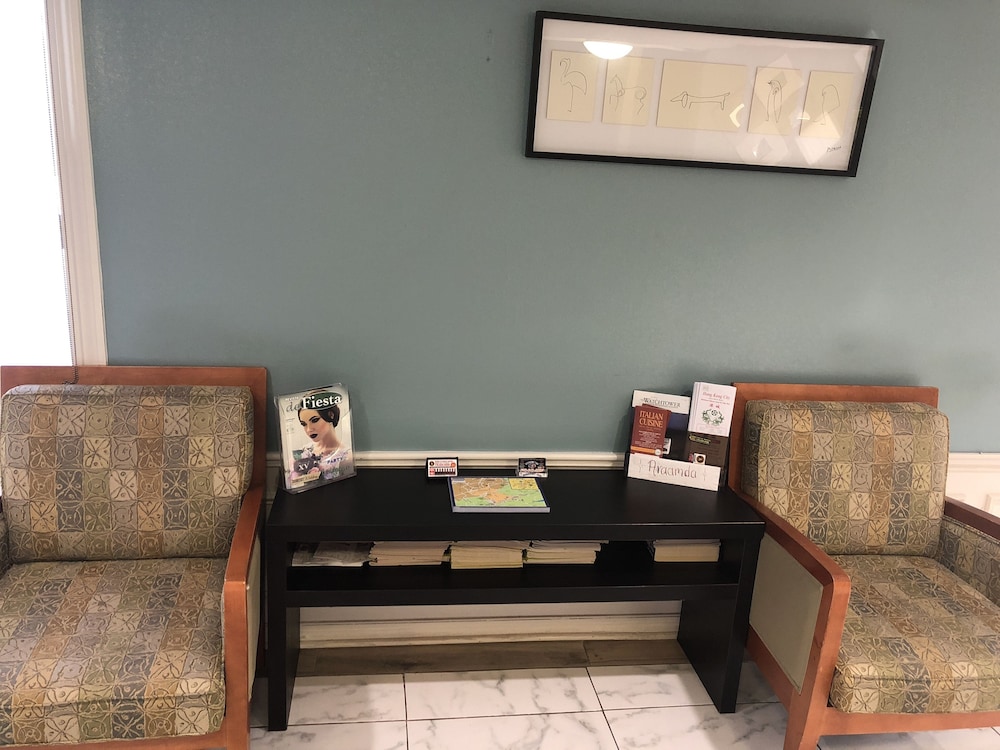 Araamda Inn Norcross 9/72
