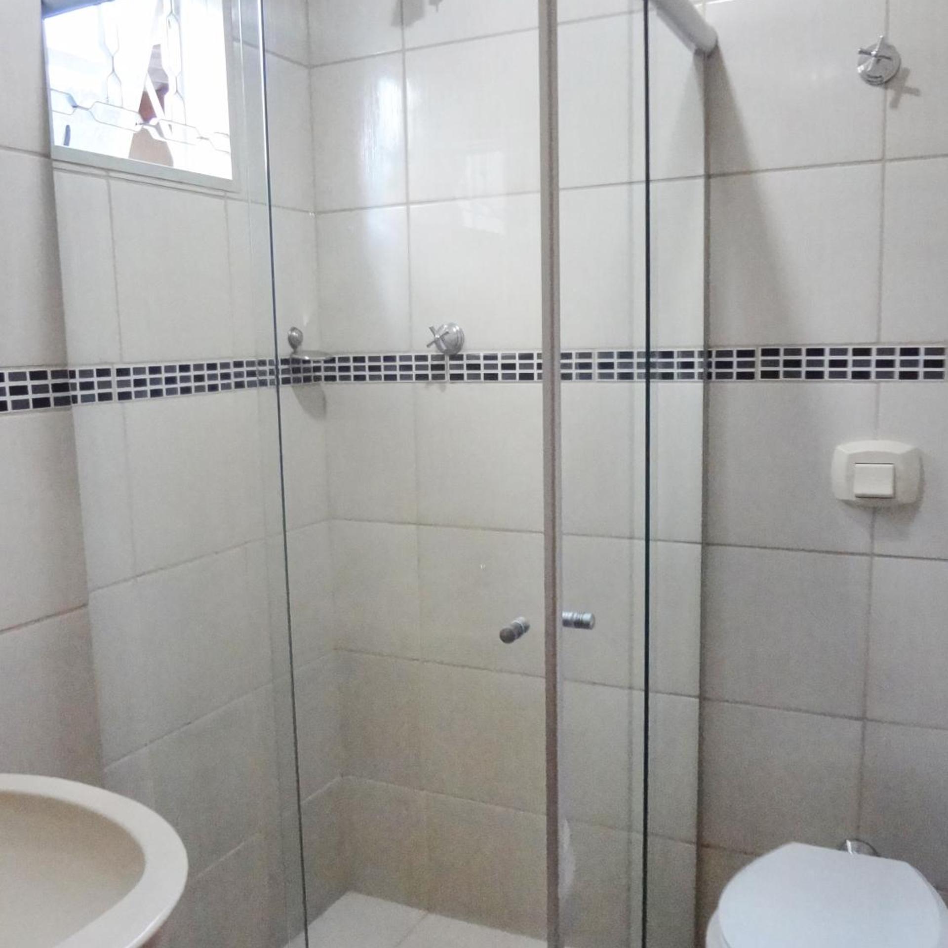 PINHEIROS HOTEL 55/57