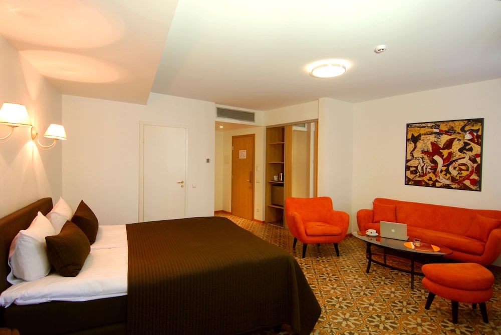 City Gate Hotel 13/49