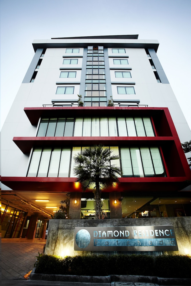Diamond Residence Ratchada Hotel 2/50
