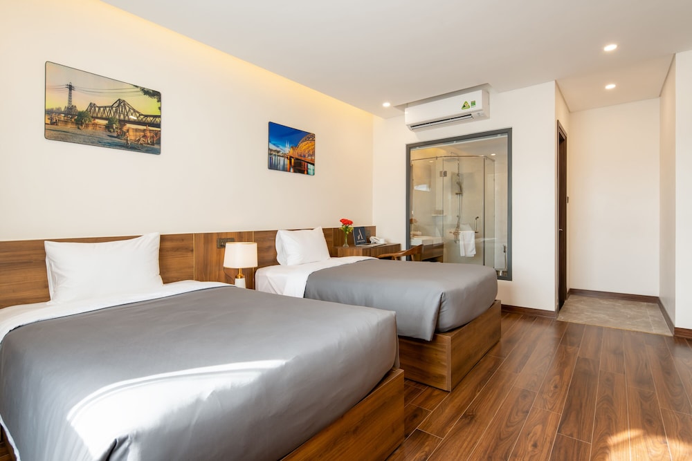 Avenis Hotel 17/37