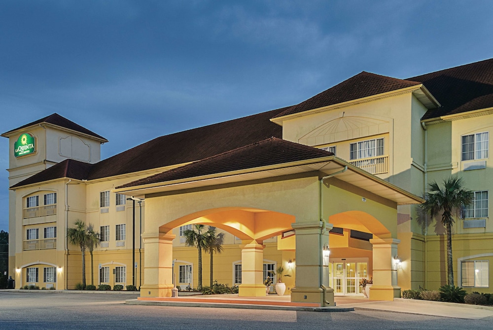 La Quinta Inn Suites By Wyndham Mobile Satsuma Saraland 5/50