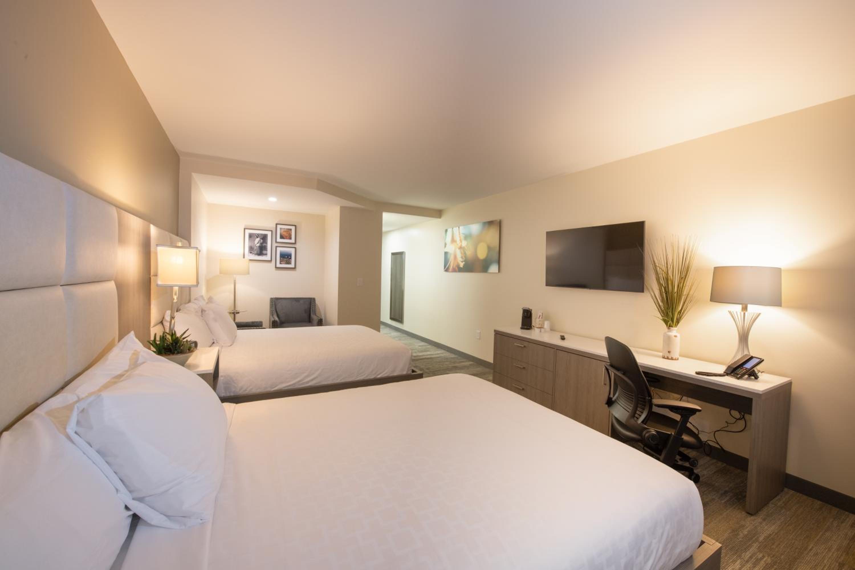 Apache Gold Resort Hotel & Casino 18/50