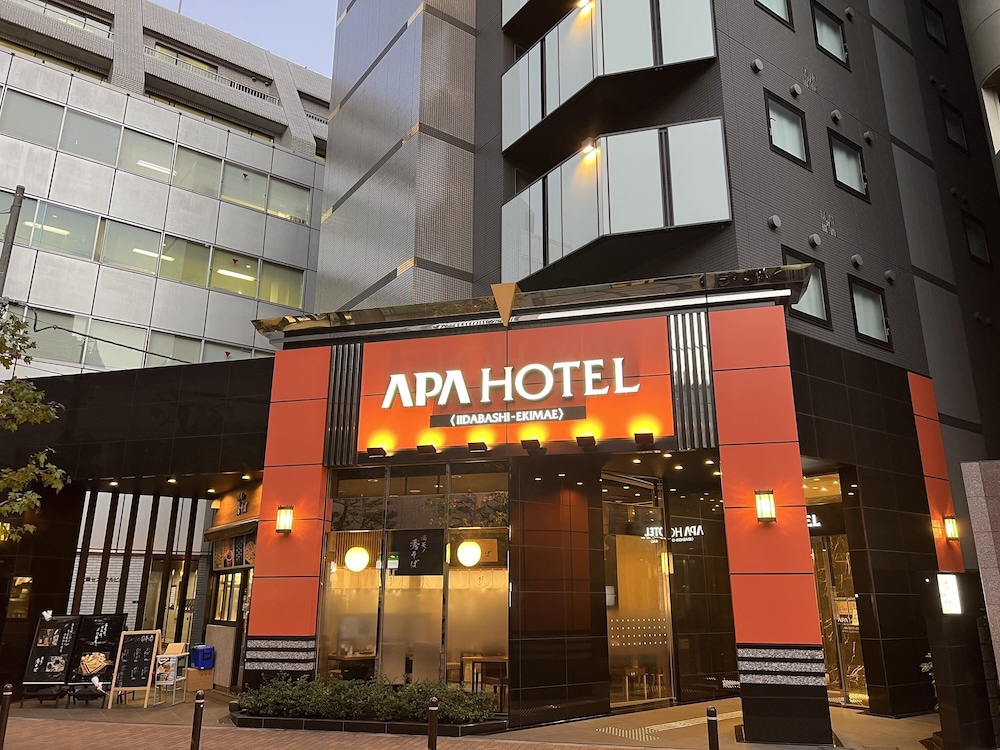 Apa Hotel Iidabashi Ekimae 10/64