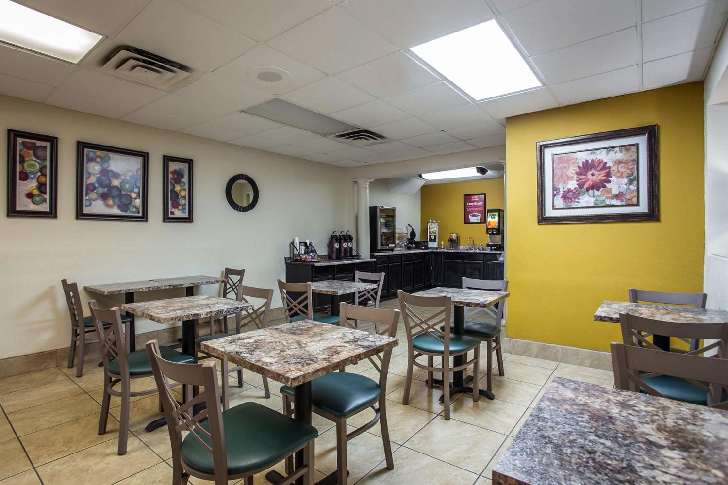 Econo Lodge Salisbury 40/49