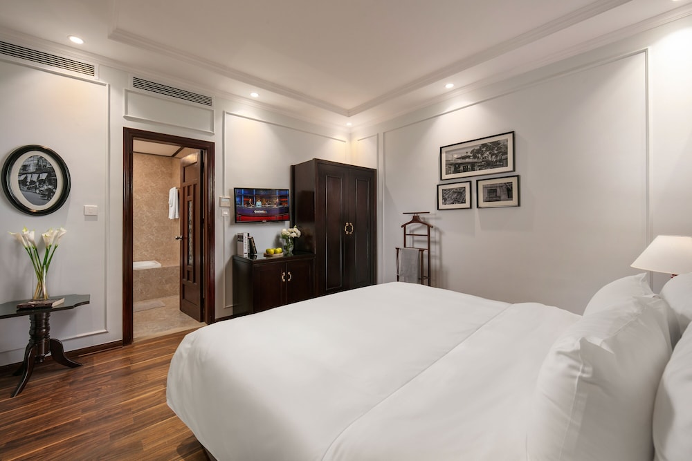 Hong Ngoc Dynastie Hotel 23/74